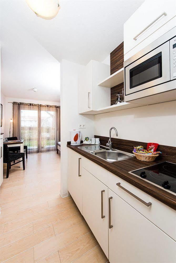 4Mex Hotel & Living Munchen Bagian luar foto